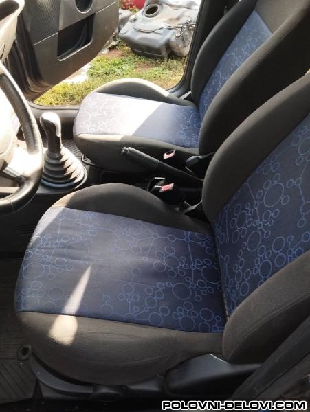 Ford  Fiesta 1.4TDCI Enterijer