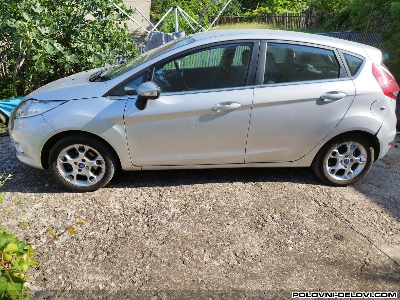 Ford  Fiesta 1.4tdci Svetla I Signalizacija