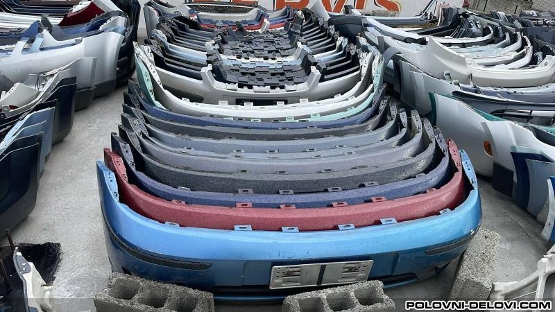 Ford  Fiesta Branik Fiesta 5  Kompletan Auto U Delovima