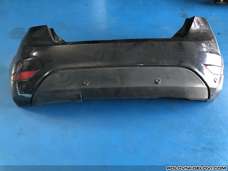 Ford  Fiesta Branik Fiesta Zadnji Kompletan Auto U Delovima