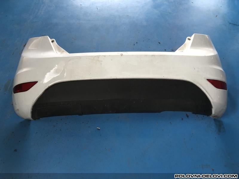 Ford  Fiesta Branik Fiesta6 Kompletan Auto U Delovima