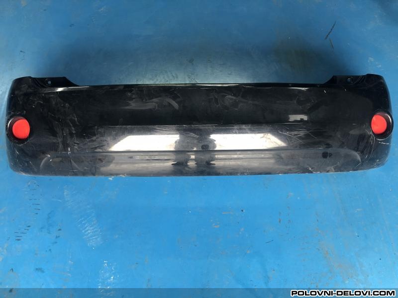 Ford  Fiesta Branik Zadnji Fiesta Kompletan Auto U Delovima