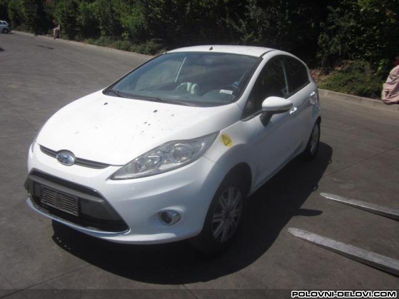 Ford  Fiesta Ford Fiesta 6 Bela Kompletan Auto U Delovima
