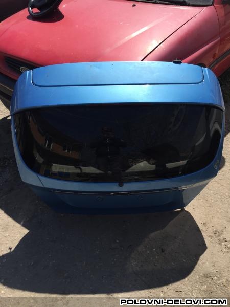 Ford  Fiesta Gepek Vrata Fiesta6 Kompletan Auto U Delovima