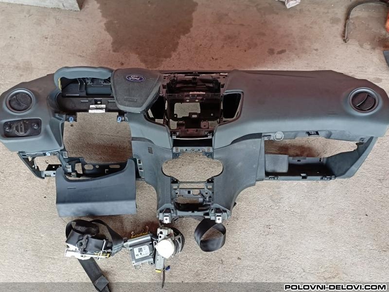 Ford  Fiesta INSTRUMENT TABLA Karoserija