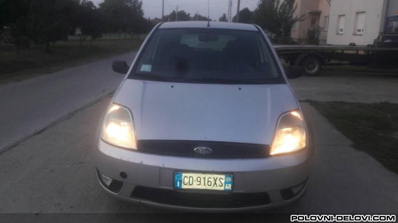 Ford  Fiesta  Kompletan Auto U Delovima