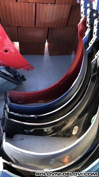 Ford  Fiesta Krila Fiesta 5 Kompletan Auto U Delovima