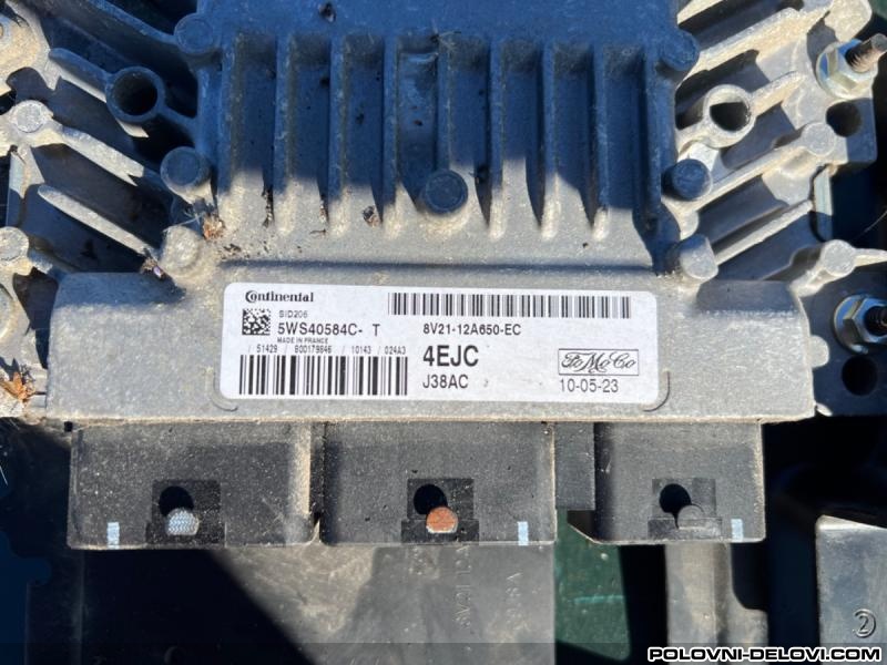 Ford  Fiesta Motorni Racunar MK6 Motor I Delovi Motora