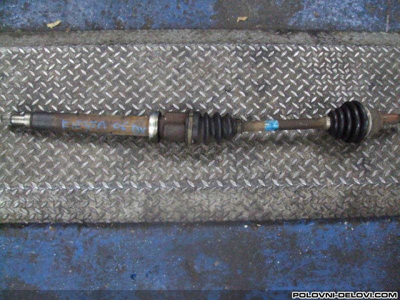 Ford  Fiesta Poluosovina Fiesta 5 Kompletan Auto U Delovima