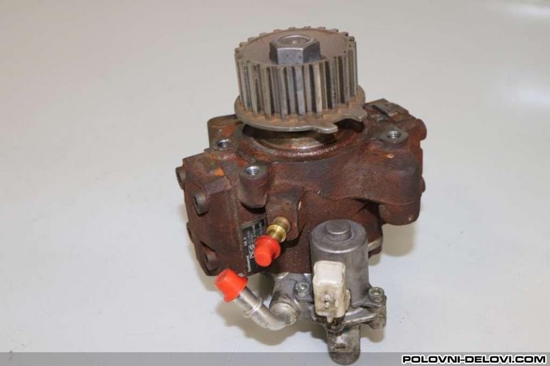 Ford  Fiesta Pumpa Visokog Prit. Motor I Delovi Motora