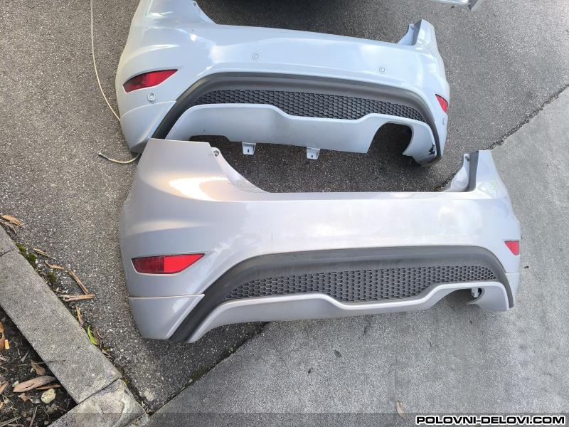 Ford  Fiesta  ST Zadnji Branik Sa Senzorima