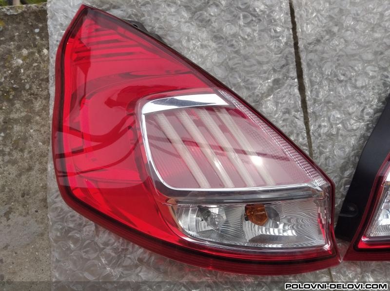 Ford  Fiesta  Svetla I Signalizacija