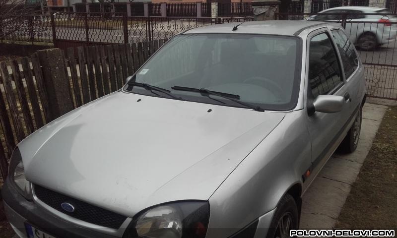 Ford  Fiesta Tddi.dizel.benzin. Kompletan Auto U Delovima
