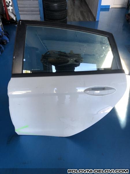 Ford  Fiesta Vrata Fiesta 6 Kompletan Auto U Delovima