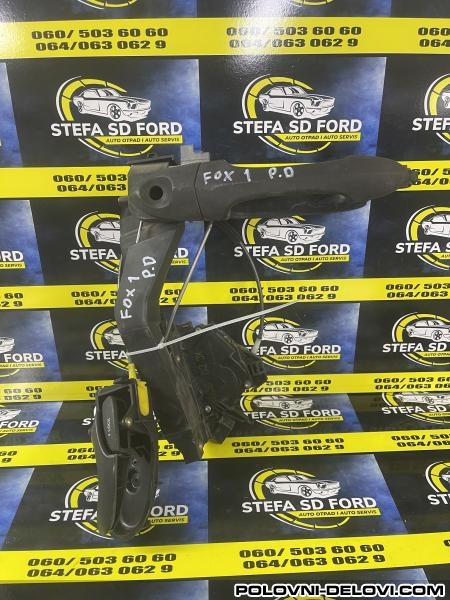 Ford  Focus 00-04 Prednja Desna Brava Mat Crana
