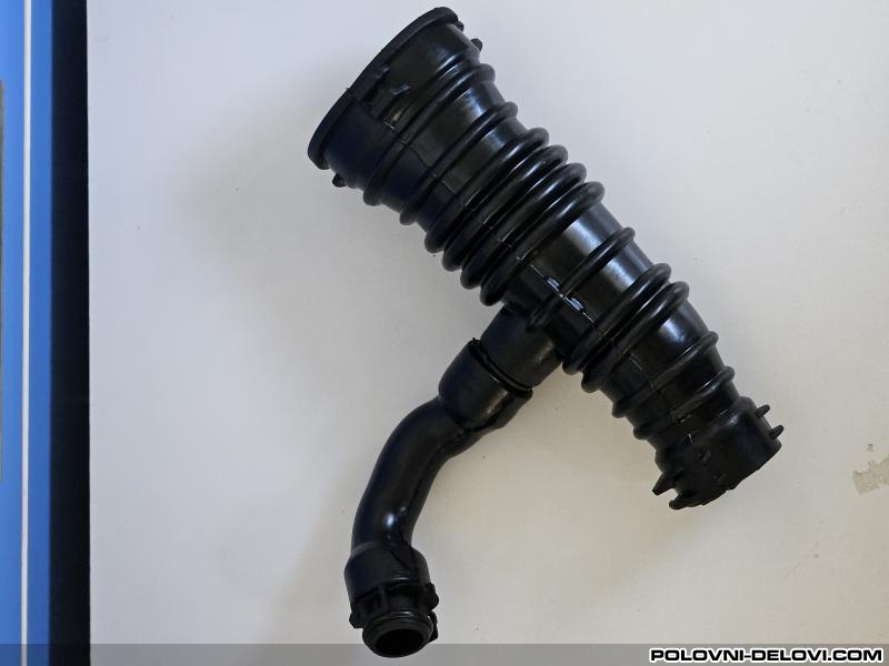 Ford  Focus 1.6 Tdci Motor I Delovi Motora