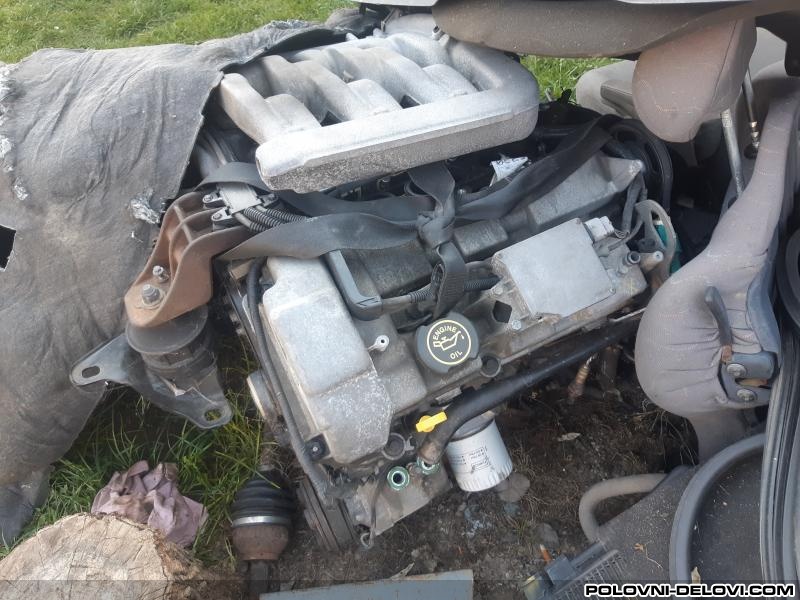 Ford  Focus 1.6tdci Motor I Delovi Motora