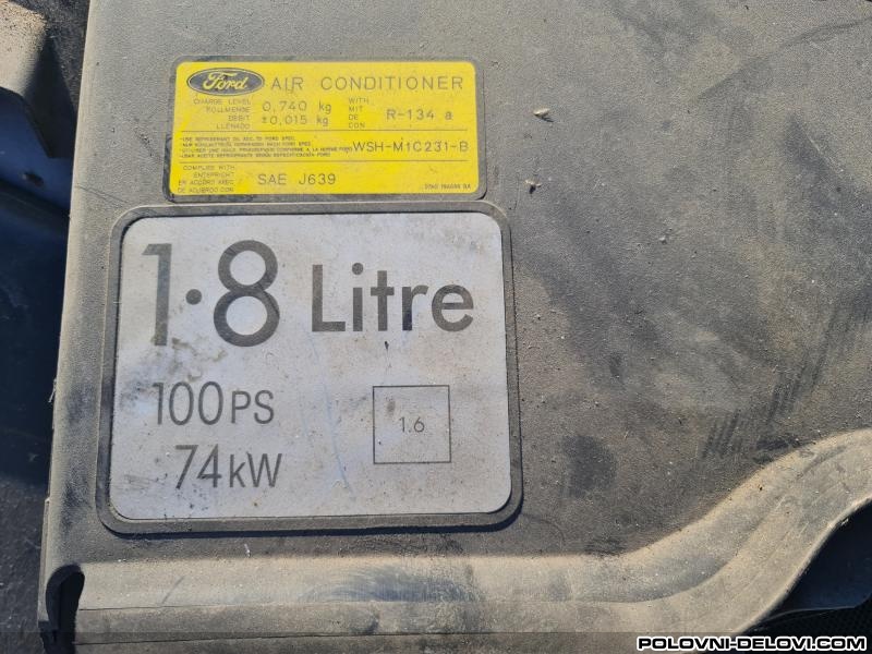 Ford  Focus 1.8 Kompletan Auto U Delovima