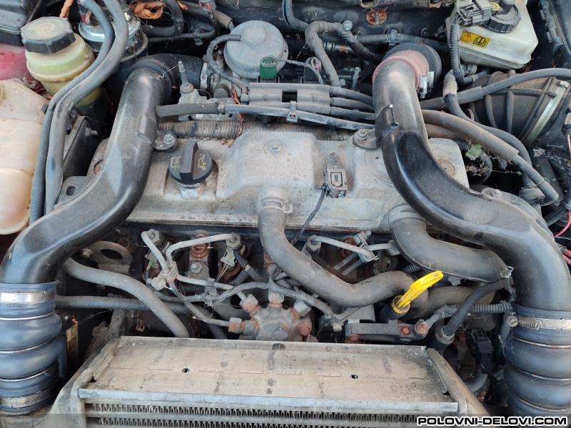 Ford  Focus 1.8 Tdci Dizne I Pumpa