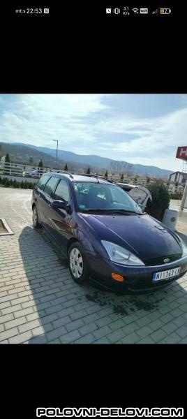 Ford  Focus 1.8tddi  Kompletan Auto U Delovima
