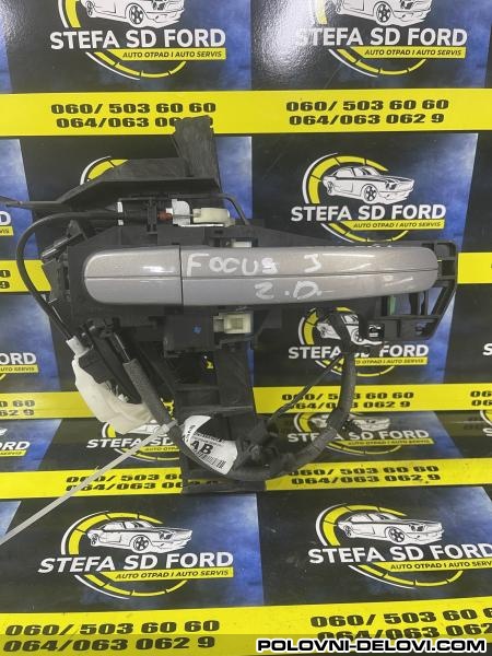 Ford  Focus 11-17 Zadnja Desna Brava Siva