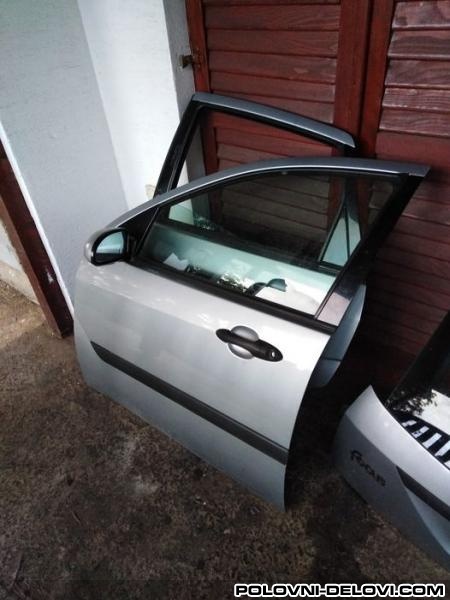 Ford  Focus 5v Hecbek Karoserija