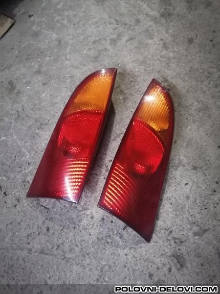 Ford  Focus 5v Svetla I Signalizacija