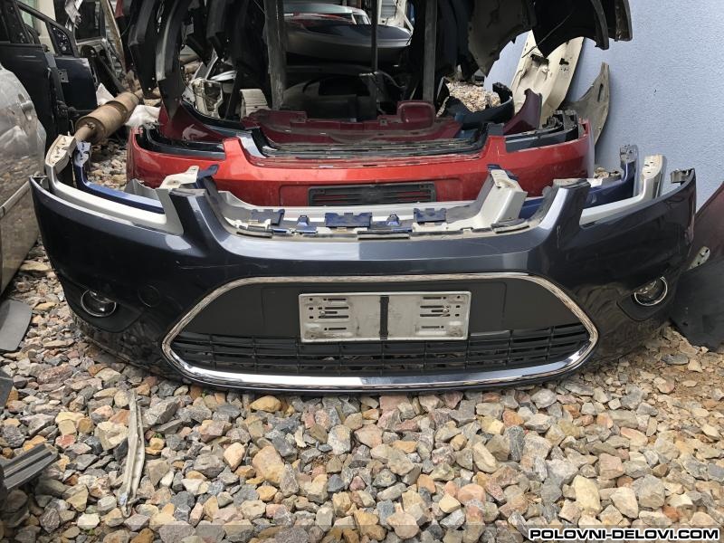 Ford  Focus Branik Fokus 2 Kompletan Auto U Delovima