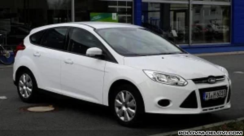 Ford  Focus  Enterijer