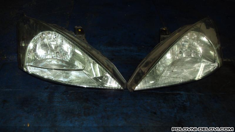 Ford  Focus Farovi Fokus 1 Kompletan Auto U Delovima