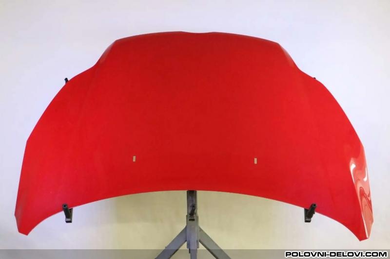 Ford  Focus Hauba Karoserija