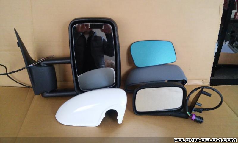 Ford  Focus STAKLO RETROVIZORA Karoserija