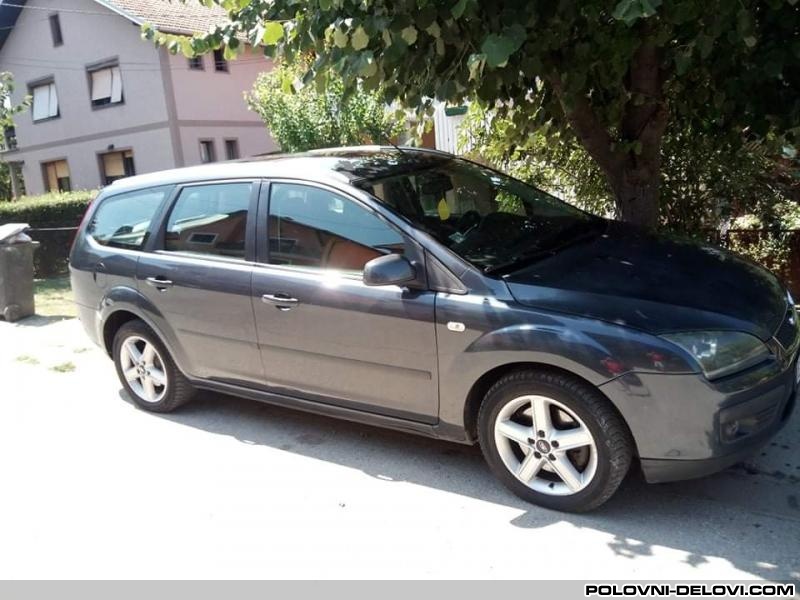 Ford  Focus  Stakla