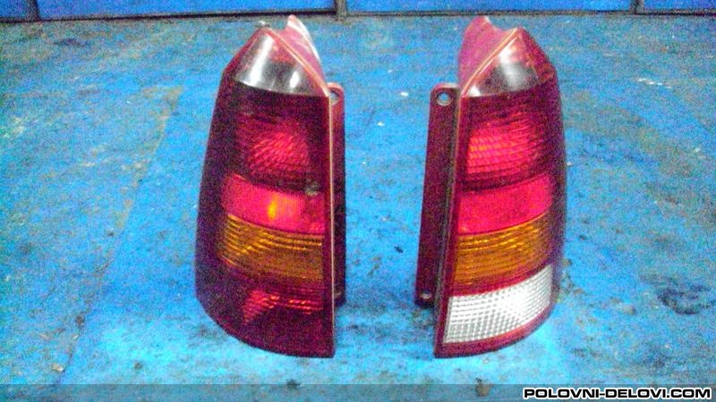 Ford  Focus Stop Lampa Fokus 1 Kompletan Auto U Delovima
