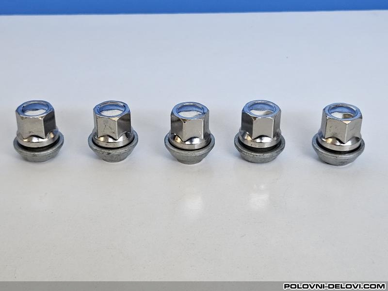 Ford  Focus  Trap I Vesanje