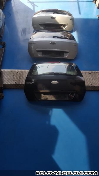 Ford  Fusion Gepek Vrata Fusion  Karoserija