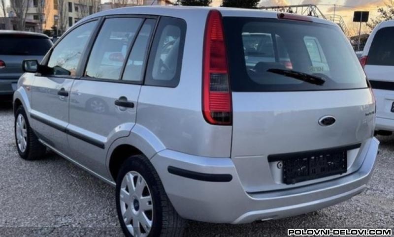 Ford  Fusion  Kompletan Auto U Delovima