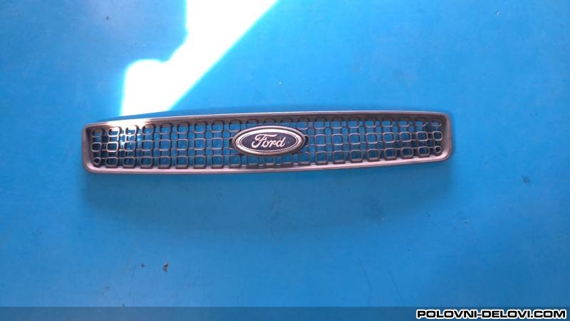 Ford  Fusion Prednja Maska Kompletan Auto U Delovima