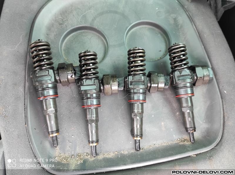 Ford  Galaxy  Motor I Delovi Motora