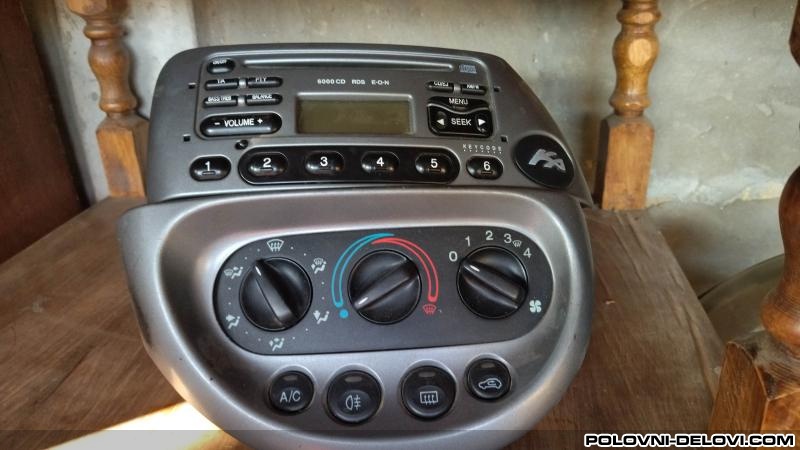 Ford  Ka  Enterijer