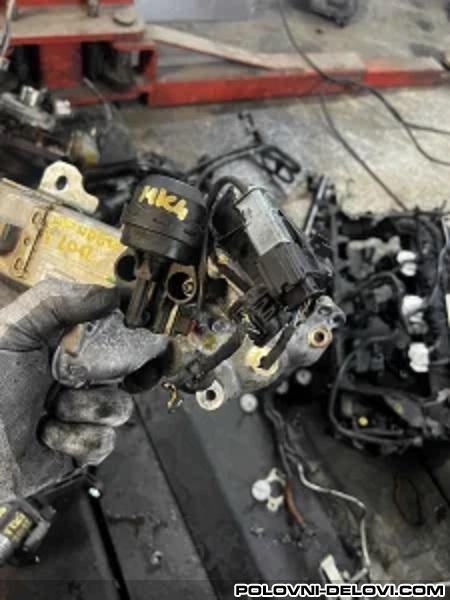 Ford  Kuga 2.0 Tdci Motor I Delovi Motora