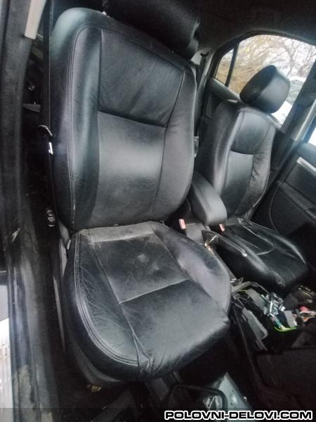 Ford  Mondeo  Enterijer