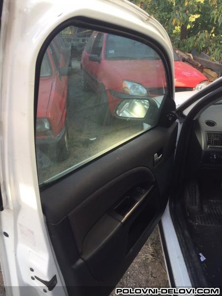 Ford  Mondeo  Enterijer