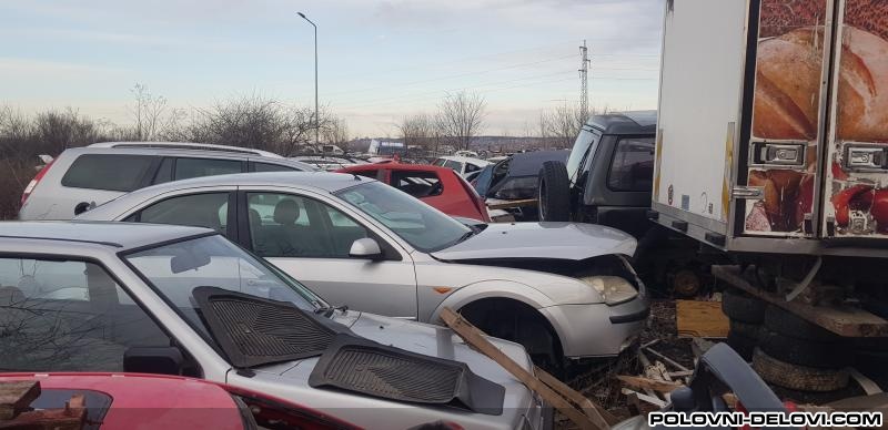 Ford  Mondeo  Kompletan Auto U Delovima