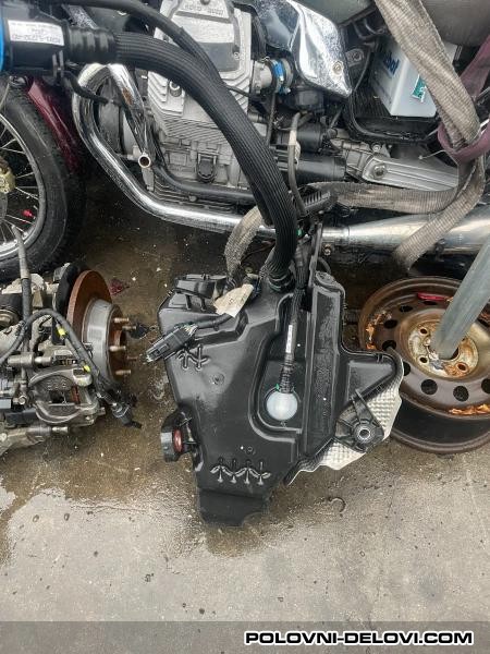 Ford  Mondeo Rezervoar Ad Blu  Ostala Oprema