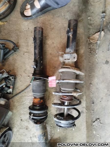 Ford  Mondeo  Trap I Vesanje