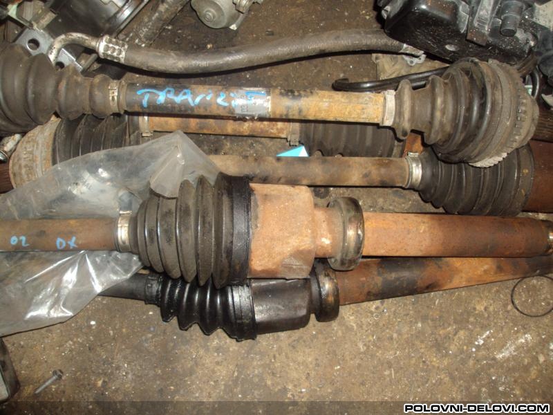 Ford  Transit Poluosovina Tranzit Kompletan Auto U Delovima