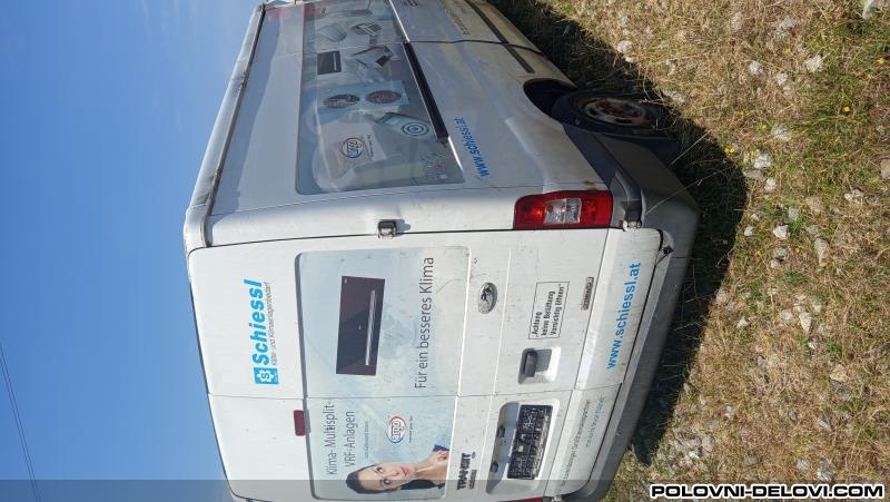 Ford Tranzit 2.2 Karoserija