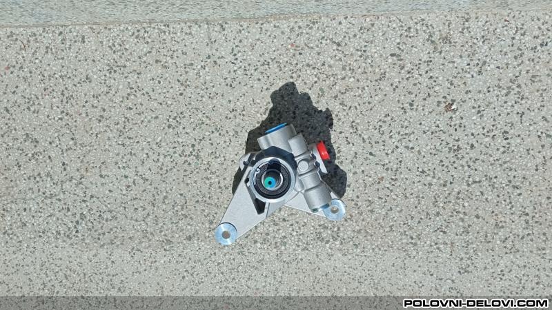 Honda  Accord 3.0 V6  Trap I Vesanje