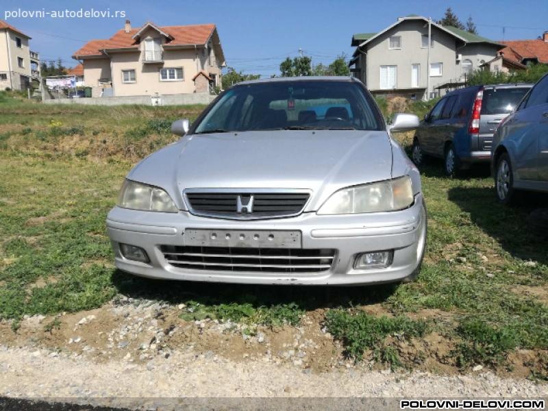 Honda  Accord CG Kompletan Auto U Delovima